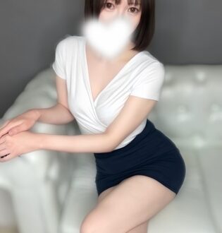 AromaCharmant (アロマシャルマント) 桃咲りな