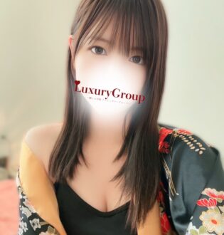LuxuryGroup (ラグジュアリーグループ) まり