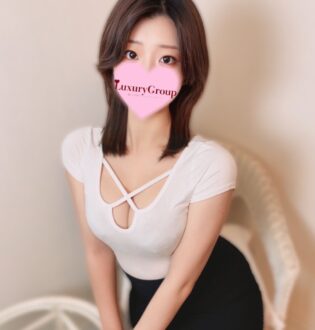 LuxuryGroup (ラグジュアリーグループ) まいな