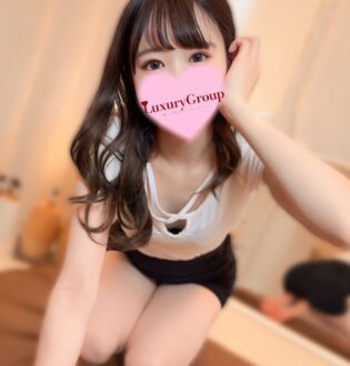 LuxuryGroup (ラグジュアリーグループ) ののか