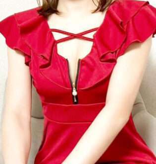 nicole curare (ニコルクラーレ) 坂下くらは
