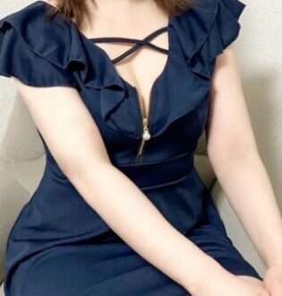 nicole curare (ニコルクラーレ) 神崎みお