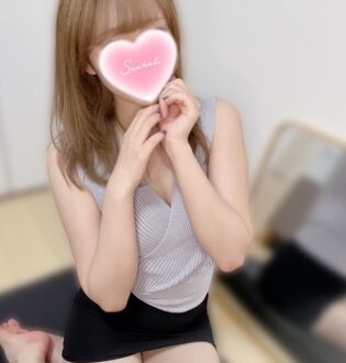 LaMer (ラメール) 本郷なぎ