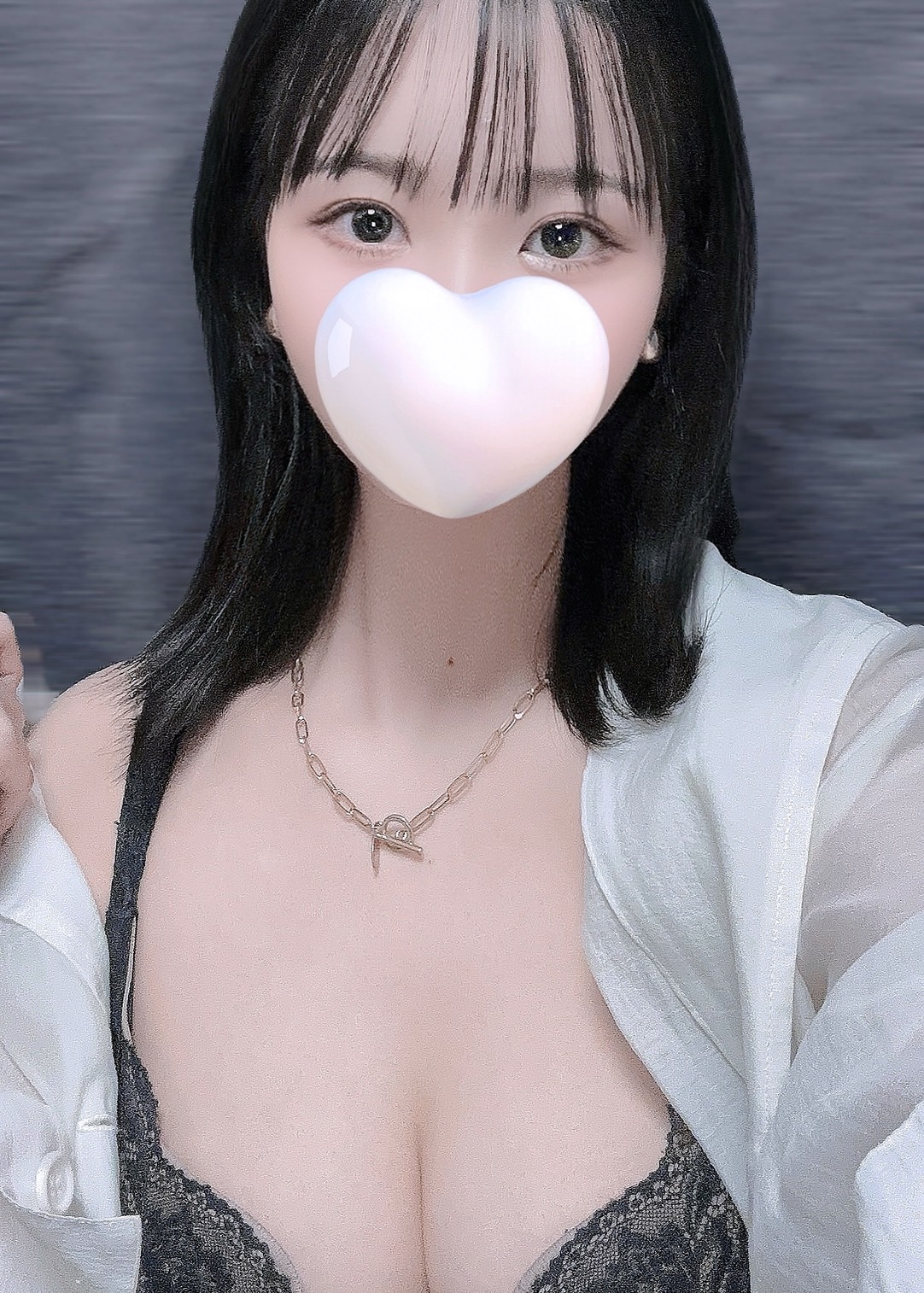 MITSUBACHI 新宿 (ミツバチ) ゆき