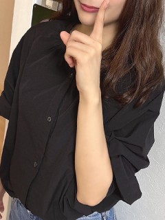内緒のカノジョ あきな
