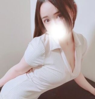 B-QINS (ビークインズ) まりん