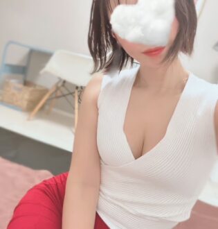 Aroma Aura Lee (アロマオーラリー) 結城あおい