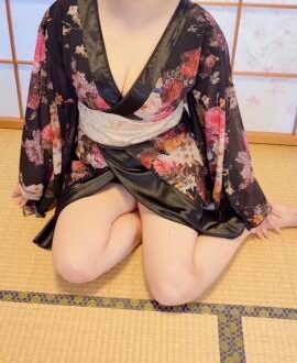 撫子 (なでしこ) 藤坂真穂