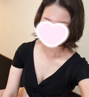 Agu (アグ) 黒川あお