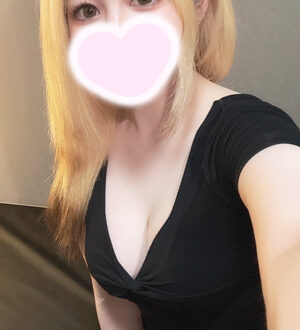 Agu (アグ) 伊織うみか