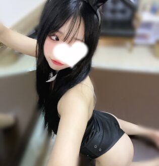 LUXERIA (リュクセリア) つぐみあの