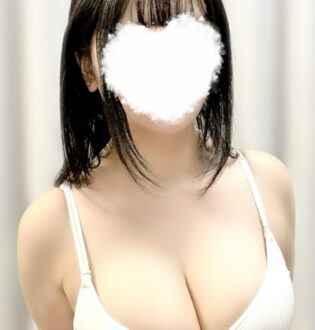 MoMo Spa (モモスパ) 穂積ひな