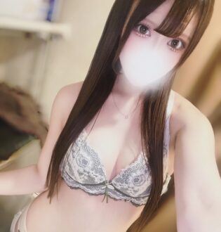 神スパ 白石詩乃