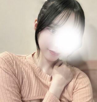 Aroma LaLuna (アロマラルーナ) 白石さな