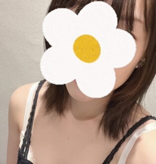 AROMA VELOUR (アロマベロア) 流川かえで