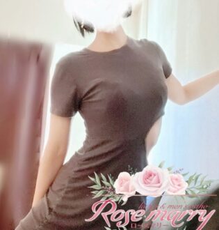 Rosemarry (ローズマリー) エル