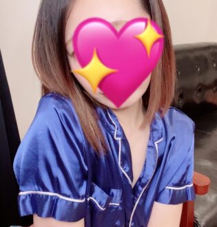 MITSUBACHI 新宿 (ミツバチ) こなつ