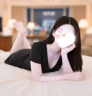 Bunnie’s 新大久保 (バニーズ) 黒崎まい