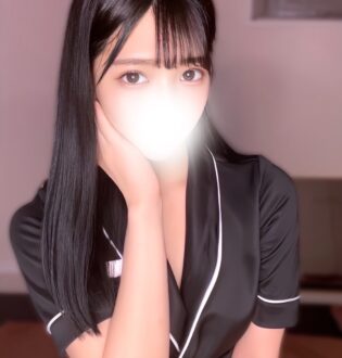 LUXENTIQUE (ラグザンティーク) 木嶋やよい