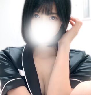 LUXENTIQUE (ラグザンティーク) 北川みさと