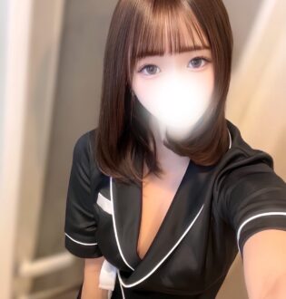 LUXENTIQUE (ラグザンティーク) 丸山ほのか