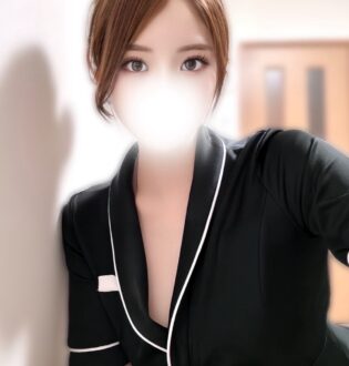 LUXENTIQUE (ラグザンティーク) 朝比奈みく