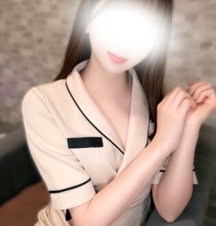 LUXENTIQUE (ラグザンティーク) 美月もも