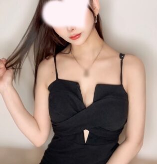 Carinna (カリナ) 藤咲リズ