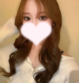 Carinna (カリナ) 綾瀬しおん