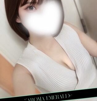 Aroma Emerald (アロマエメラルド) 小鳥遊ひなた