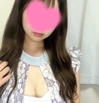 Aroma Ruhe 海老名 (アロマルーエ) うた