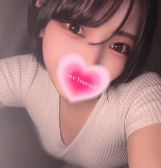 Queen’s Collection (クイーンズコレクション) 東女りあ