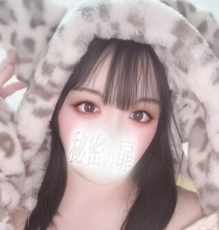 秘密の扉 橋本ひなた