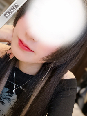Red Ribbon 中野 (レッドリボン) らい