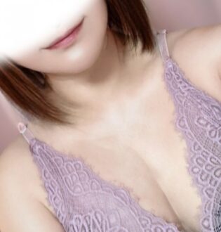 癒されるワイフ 愛川すずね