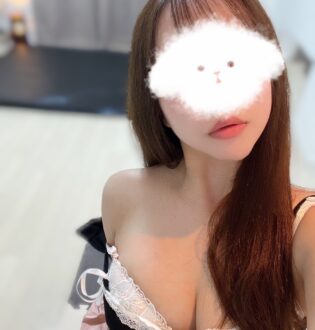 RED CARPET 用賀・上石神井 (レッドカーペット) 小澤なの