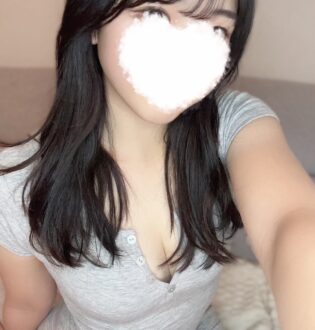 TeTe (テテ) 咲菜