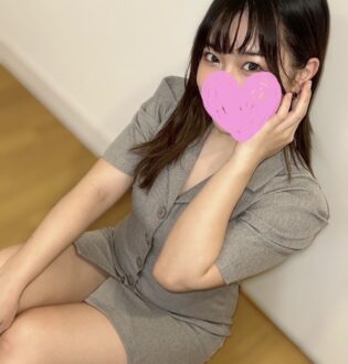 Nia & Gina (ニアアンドジーナ) きい