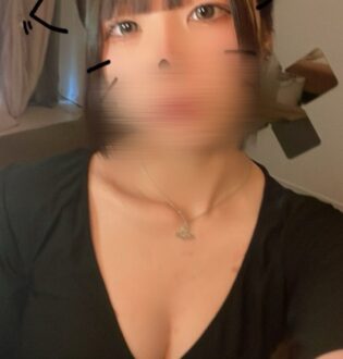 Nia & Gina (ニアアンドジーナ) なの