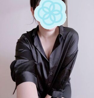 Cello (チェロ) 乃愛