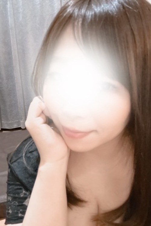 雅 及川えな