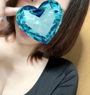 雅 宇佐美茜