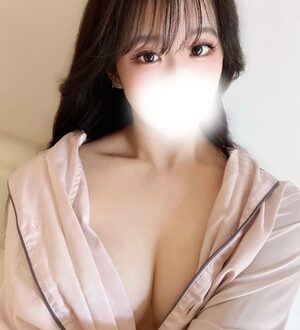 神のエステ代々木上原 優愛