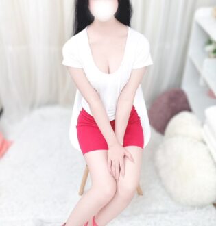 MOMOSPA 池袋 (モモスパ) 早川くるみ