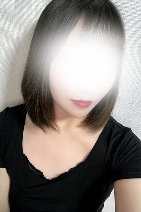AROMA CHARIS (アロマカリス) 市井まいな