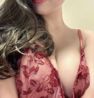 Aroma Luana (アロマルアナ) 村上あやか