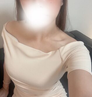 Pearl (パール) もえ