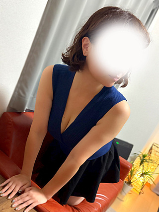 Carezza (カレッツァ) 小宮山りな