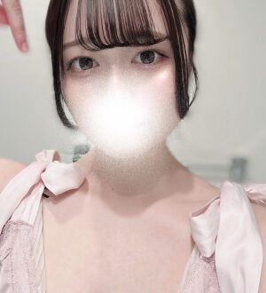 BLUE EYES (ブルーアイズ) 叶りん