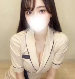 LUXENTIQUE (ラグザンティーク) 香坂みさき
